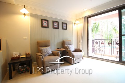 Condo in Hua Hin, Thailand, 1 bedroom  № 168833 - photo 13