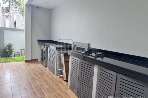 House in Pattaya, Thailand 4 bedrooms № 153746 - photo 17