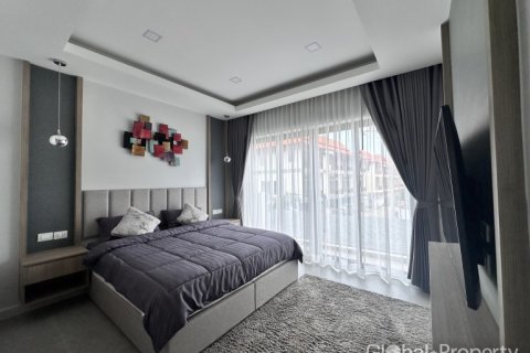 House in Pattaya, Thailand 4 bedrooms № 153746 - photo 14