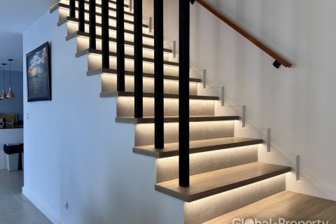 House in Pattaya, Thailand 4 bedrooms № 153746 - photo 10