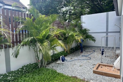 House in Pattaya, Thailand 4 bedrooms № 153746 - photo 2