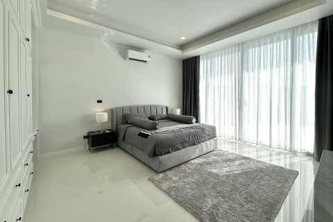 Villa à Pattaya, Thaïlande 3 chambres № 171060 - photo 2