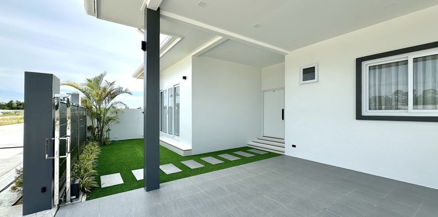 Villa à Pattaya, Thaïlande 3 chambres № 171060