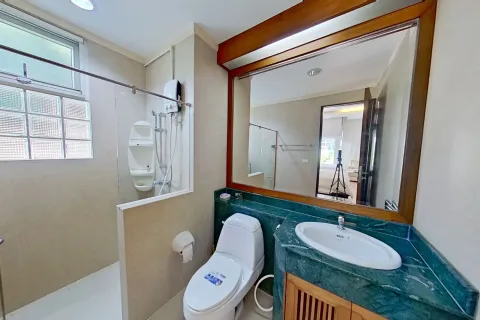 Maison à Pattaya, Thaïlande 4 chambres № 171063 - photo 17