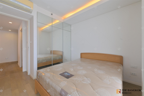 Condo in Bangkok, Thailand, 2 bedrooms № 194595 - photo 8