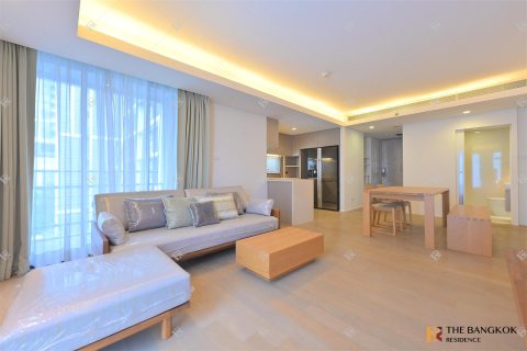 Condo in Bangkok, Thailand, 2 bedrooms № 194595 - photo 4