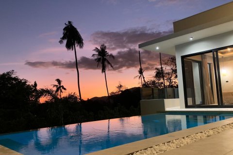 House in Ko Samui, Thailand 3 bedrooms № 144687 - photo 2