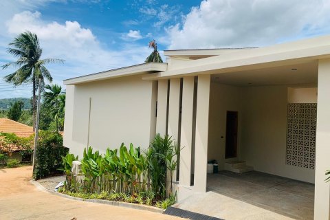 House in Ko Samui, Thailand 3 bedrooms № 144687 - photo 17
