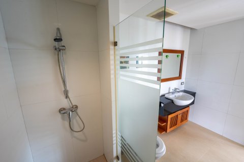 Кондоминиум с 2 спальнями в Банг Раке, Бангкок, Таиланд № 144685 - фото 8