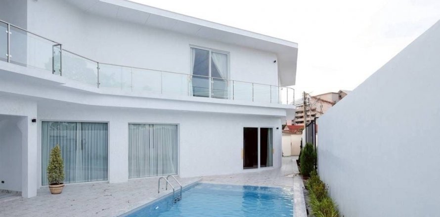 Villa à Pattaya, Thaïlande 7 chambres № 144690