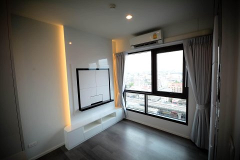 Кондоминиум с 2 спальнями в Банг Сью, Бангкок, Таиланд № 153177 - фото 9