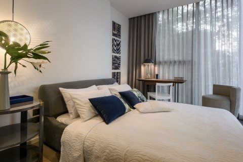 Condo in Watthana, Bangkok, Thailand, 3 bedrooms № 151925 - photo 8