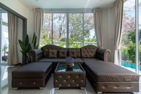 Villa in Phuket, Thailand 3 bedrooms № 155110 - photo 6