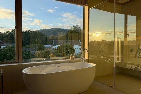 Villa in Chiang Mai, Thailand 5 bedrooms № 155109 - photo 6