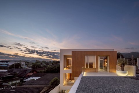 Villa in Chiang Mai, Thailand 5 bedrooms № 155109