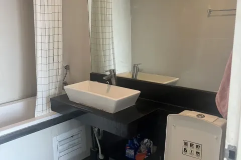 Condo in Sathon, Bangkok, Thailand, 2 bedrooms № 155107 - photo 7