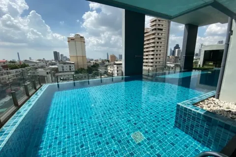 Condo in Sathon, Bangkok, Thailand, 2 bedrooms № 155107 - photo 3