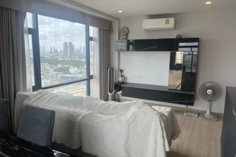 Condo in Sathon, Bangkok, Thailand, 2 bedrooms № 155107 - photo 15