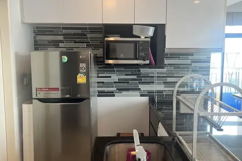 Condo in Sathon, Bangkok, Thailand, 2 bedrooms № 155107 - photo 21