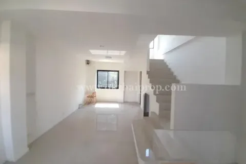 Townhouse in Nonthaburi, Thailand 3 bedrooms № 155112 - photo 3