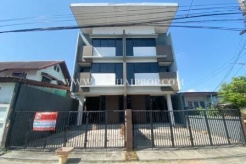Townhouse in Nonthaburi, Thailand 3 bedrooms № 155112