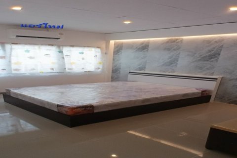 Maison à Bang Bua Thong, Thaïlande 5 chambres № 155111 - photo 7