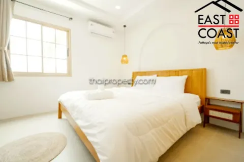 Casa de 3 dormitorios en Pattaya, Tailandia № 213202 - foto 10