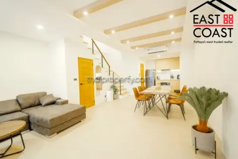 Casa de 3 dormitorios en Pattaya, Tailandia № 213202