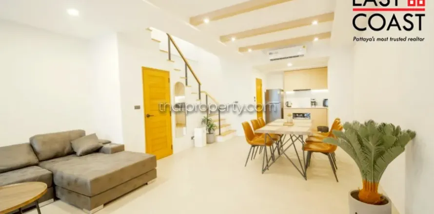 Casa de 3 dormitorios en Pattaya, Tailandia № 213202