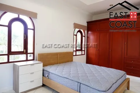 Casa de 3 dormitorios en Pattaya, Tailandia № 213205 - foto 22