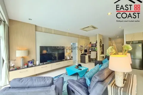 Casa de 3 dormitorios en Pattaya, Tailandia № 213201 - foto 11