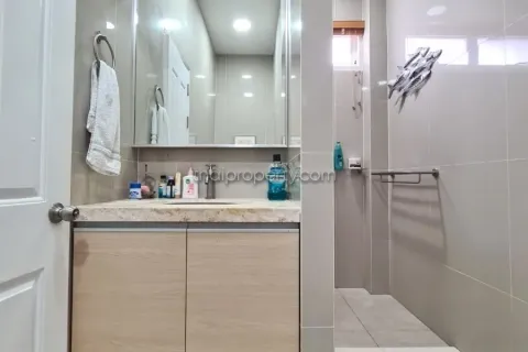Casa de 3 dormitorios en Pattaya, Tailandia № 213201 - foto 30