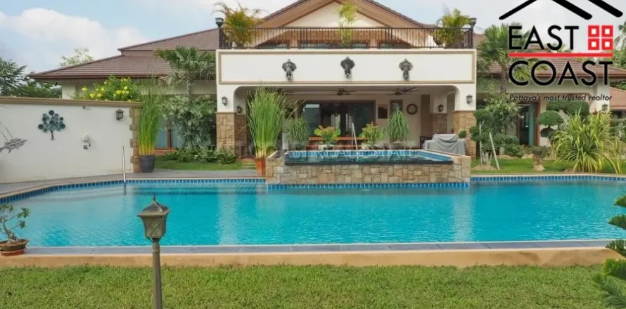 Casa de 4 dormitorios en Pattaya, Tailandia № 213203