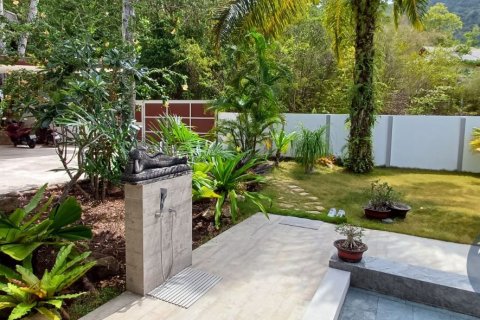 Villa in Ko Samui, Thailand 2 bedrooms № 180084 - photo 8