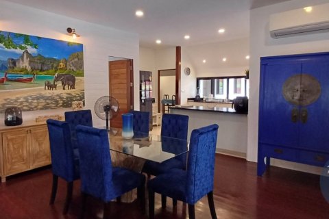 Villa in Ko Samui, Thailand 2 bedrooms № 180084 - photo 13
