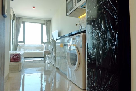 Condo sur Jomtien Beach, Pattaya, Thaïlande, 1 chambre № 204973 - photo 2