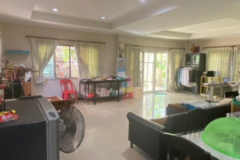 Дом в Минбури, Бангкок, Таиланд с 3 спальнями  № 148744 - фото 12