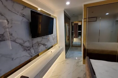 Studio in the Condo in Phra Khanong, Bangkok, Thailand  № 172020 - photo 4