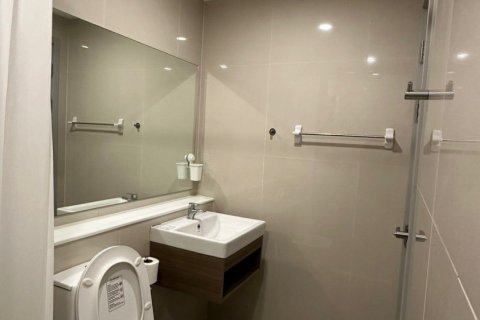 Studio dans le Condo à Din Daeng, Bangkok, Thaïlande  № 138608 - photo 8