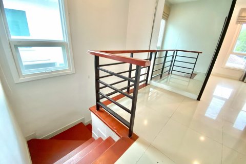 House in Phuket, Thailand 3 bedrooms № 138610 - photo 9