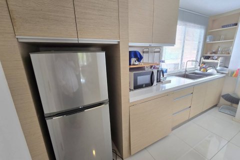 Студия в кондо в Ча-аме, Таиланд № 138582 - фото 8