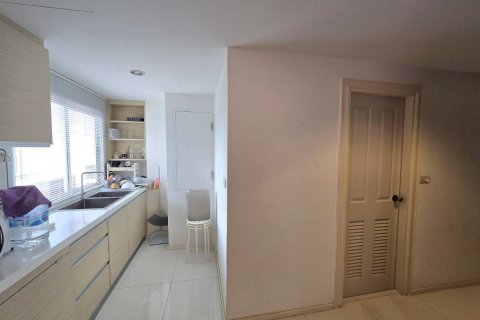 Студия в кондо в Ча-аме, Таиланд № 138582 - фото 6