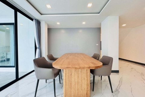 Villa à Pattaya, Thaïlande 5 chambres № 138642 - photo 17