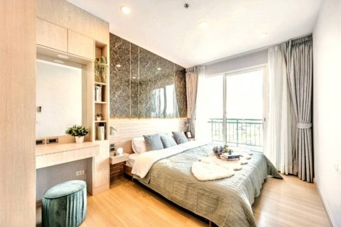 Condo in Bangkok, Thailand, 2 bedrooms  № 119230 - photo 8
