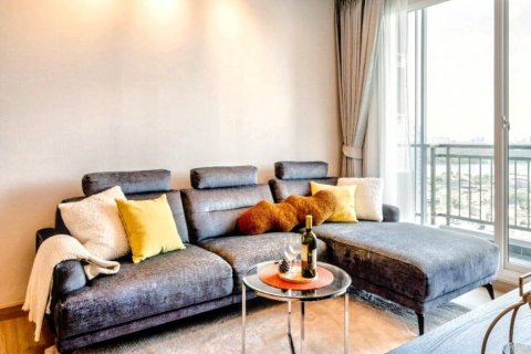 Condo in Bangkok, Thailand, 2 bedrooms  № 119230 - photo 4