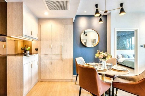Condo in Bangkok, Thailand, 2 bedrooms  № 119230 - photo 7