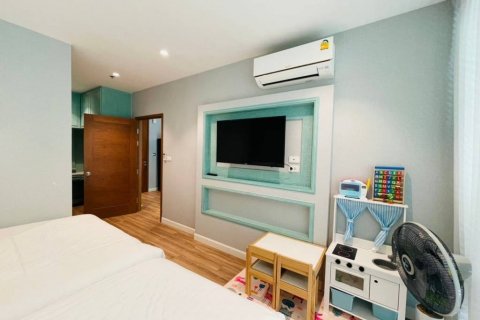 Condo in Hua Hin, Thailand, 2 bedrooms  № 119229 - photo 10