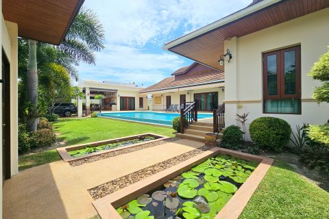 Maison à Hua Hin, Thaïlande 4 chambres № 136608 - photo 1