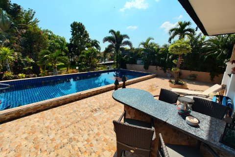 Villa in Hua Hin, Thailand 4 bedrooms № 157195 - photo 22