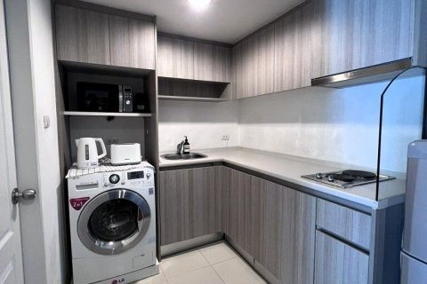 Studio in the Condo in Huai Khwang, Bangkok, Thailand № 157192 - photo 4